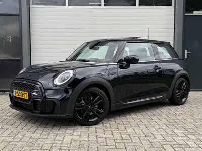 Mini Cooper Cooper Aut JCW Leder Panoramad uit 2022