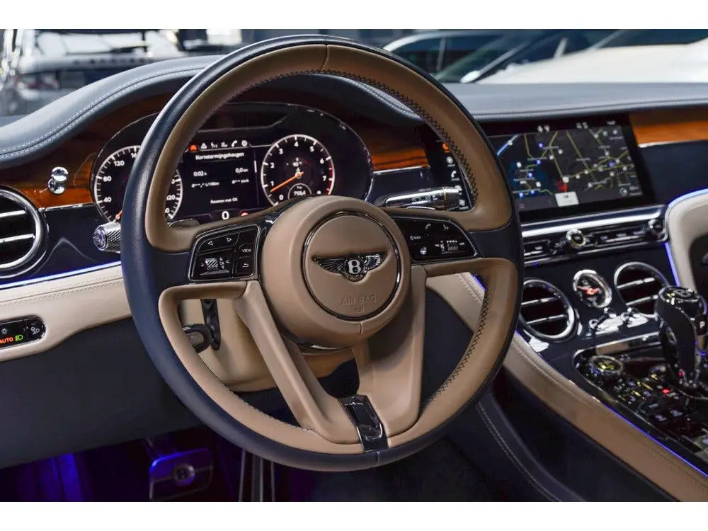 Bentley Continental 6.0 W12 HUD Naim Leer Nachtzicht ACC uit 2019, foto 16