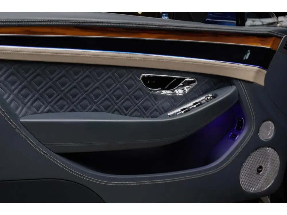 Bentley Continental 6.0 W12 HUD Naim Leer Nachtzicht ACC uit 2019, foto 19