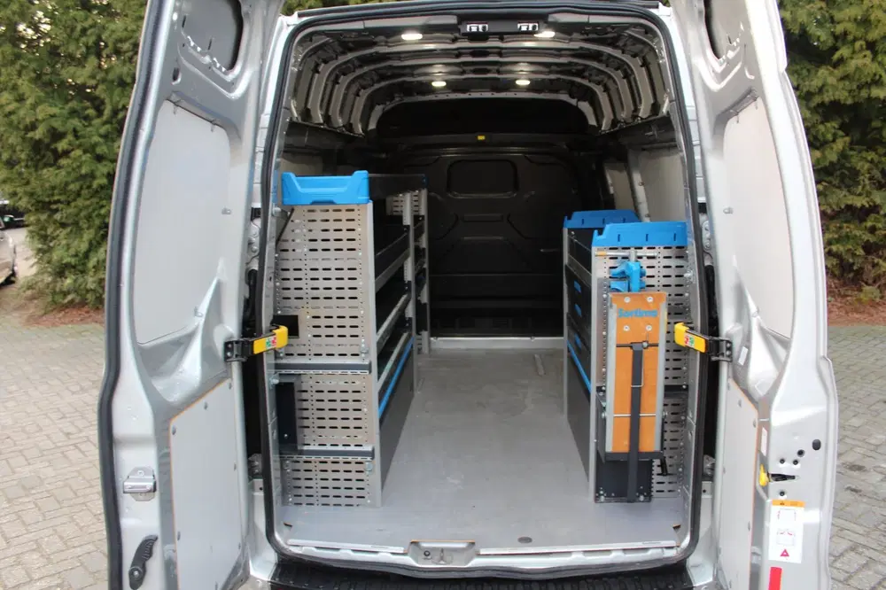 Ford Transit Custom 300 2.0 TDCI L2H2 Trend 170PK uit 2023, foto 3