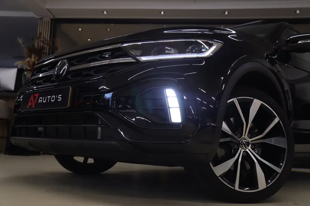 Volkswagen T-Roc 1.5 TSI R-Line 3X R-LINE/PANO/IQ/CARPLAY/CA uit 2025, foto 10
