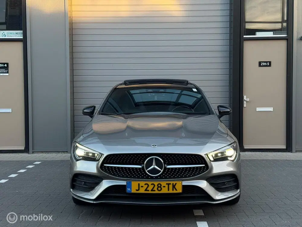 Mercedes-Benz CLA Mercedes CLA-klasse Shooting Brake 250e uit 2020, foto 3