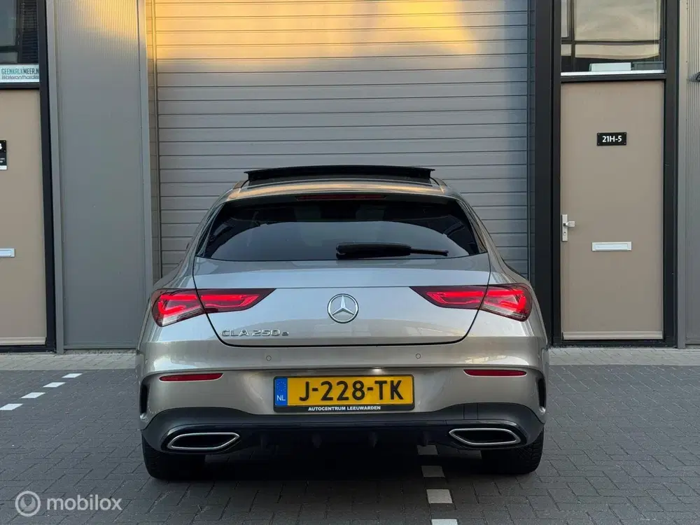 Mercedes-Benz CLA Mercedes CLA-klasse Shooting Brake 250e uit 2020, foto 6