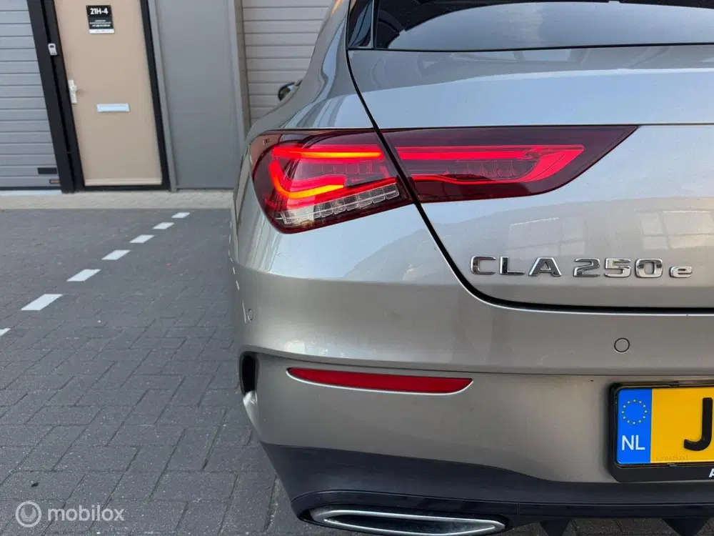 Mercedes-Benz CLA Mercedes CLA-klasse Shooting Brake 250e uit 2020, foto 9