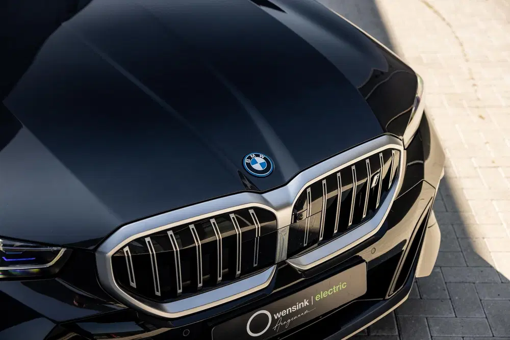BMW i5 eDrive40 84 kWh uit 2024, foto 18