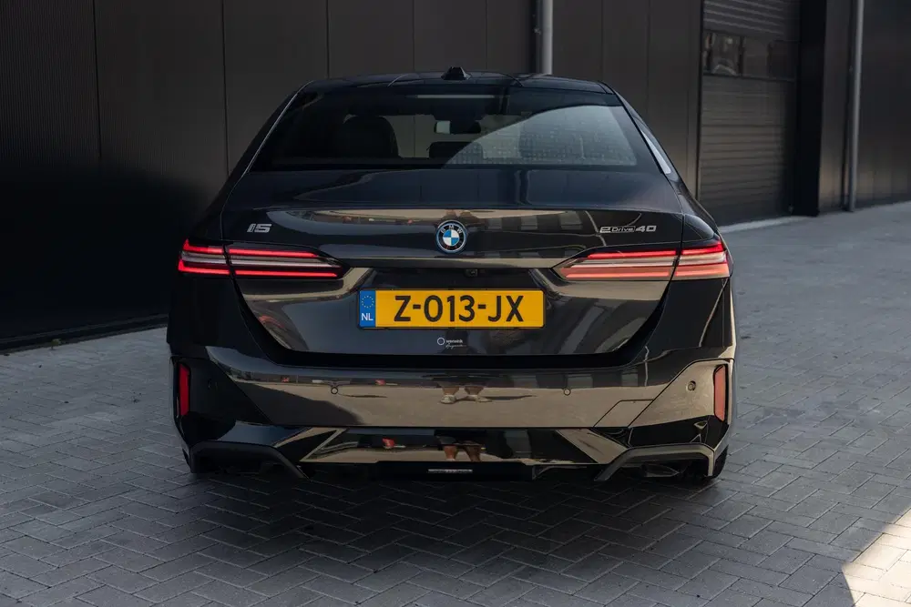 BMW i5 eDrive40 84 kWh uit 2024, foto 7