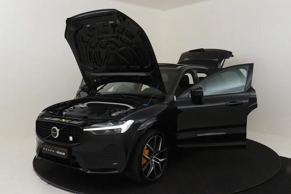 Volvo XC60 T8 PLUG-IN HYBRID AWD POLESTAR ENGINEERED uit 2023, foto 17