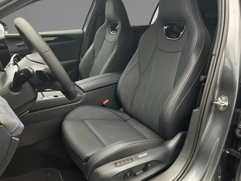Volkswagen Passat Variant uit 2026, foto 5