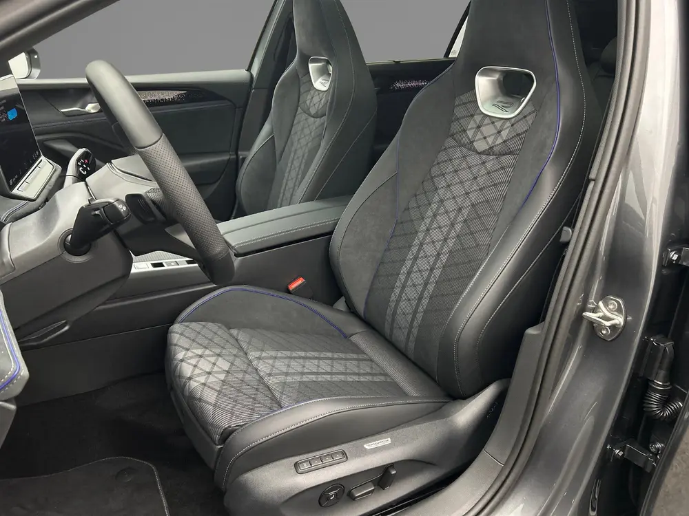 Volkswagen Passat Variant uit 2026, foto 5