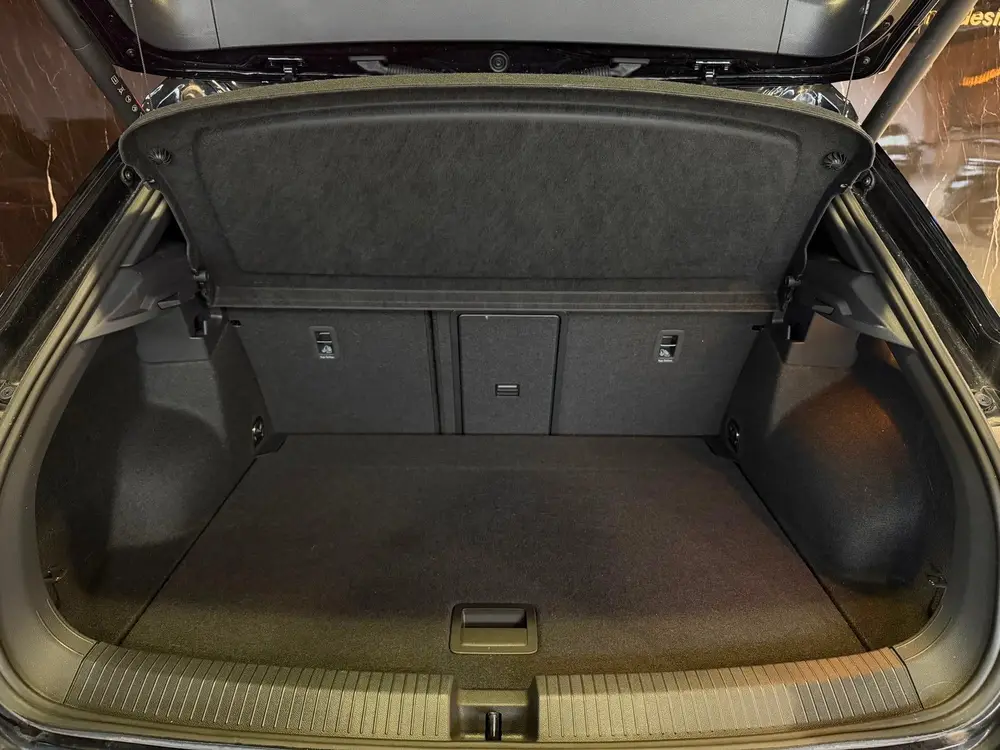 Volkswagen T-Roc 1.5 TSI R-Line Pano|Keyl|Cam|Sfeer uit 2024, foto 9