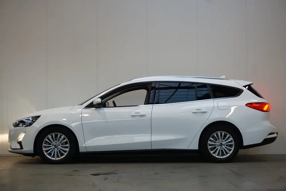 Ford Focus 1.5 EcoBlue Titanium Business AUTOMAAT NAV uit 2019, foto 12