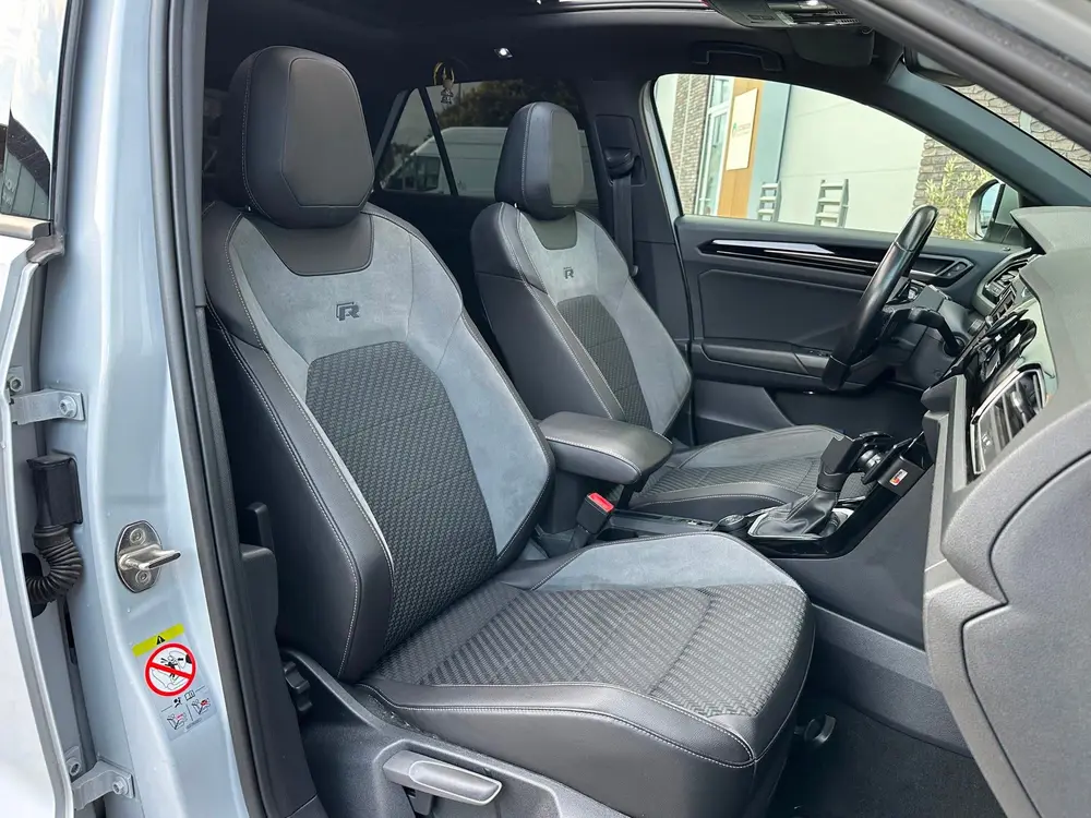 Volkswagen T-ROC 2.0 TSI 4Motion R | Panoramadak | Apple Car uit 2020, foto 18