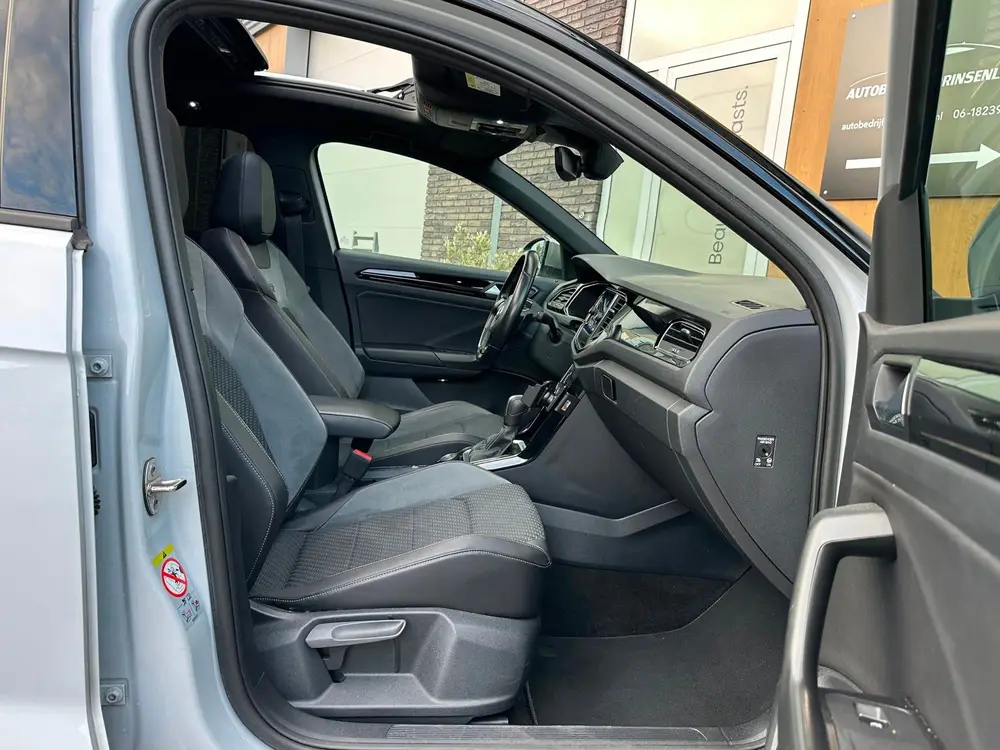 Volkswagen T-ROC 2.0 TSI 4Motion R | Panoramadak | Apple Car uit 2020, foto 19