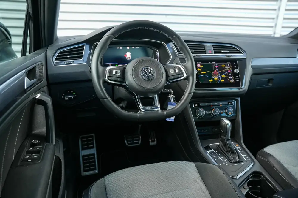 Volkswagen Tiguan 1.5 TSI ACT Highline Business R R-Line Ada uit 2019, foto 4