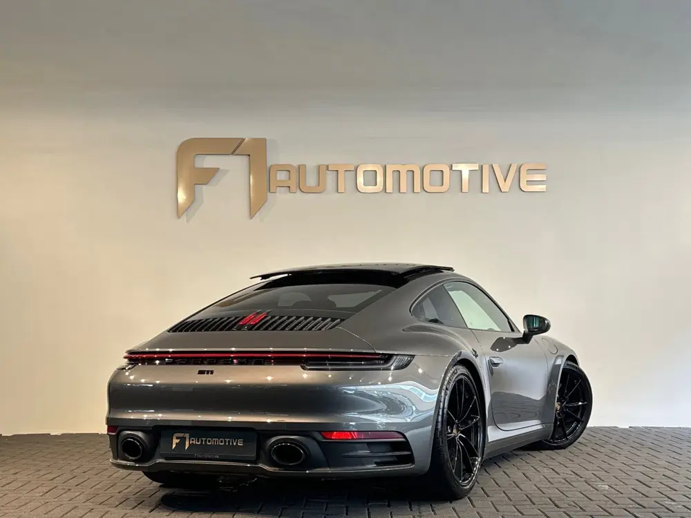 Porsche 911 3.0 Carrera S Pano uit 2020, foto 3