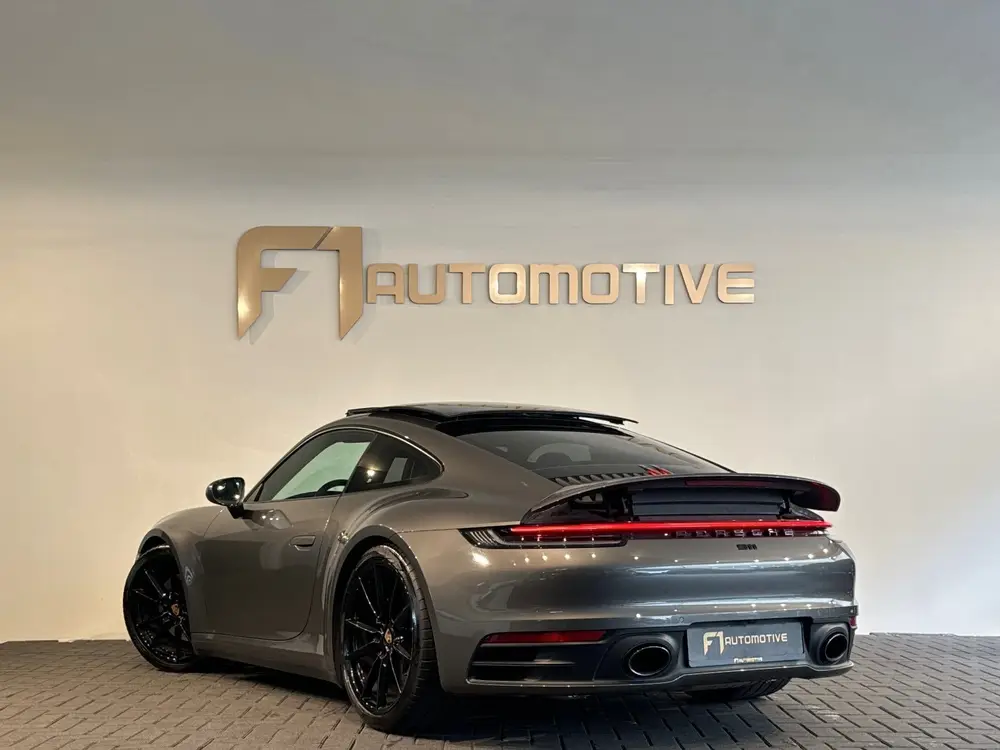 Porsche 911 3.0 Carrera S Pano uit 2020, foto 7