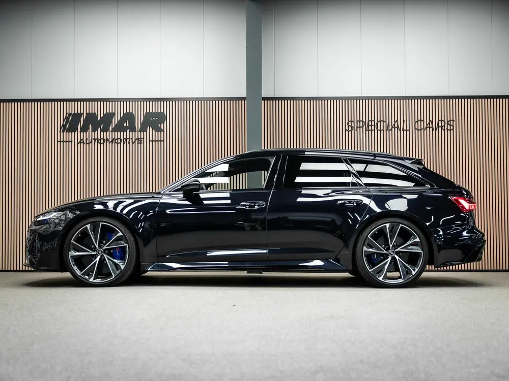 Audi RS6 RS 6 TFSI quattro AUDI Exlusive kleur uit 2024, foto 9
