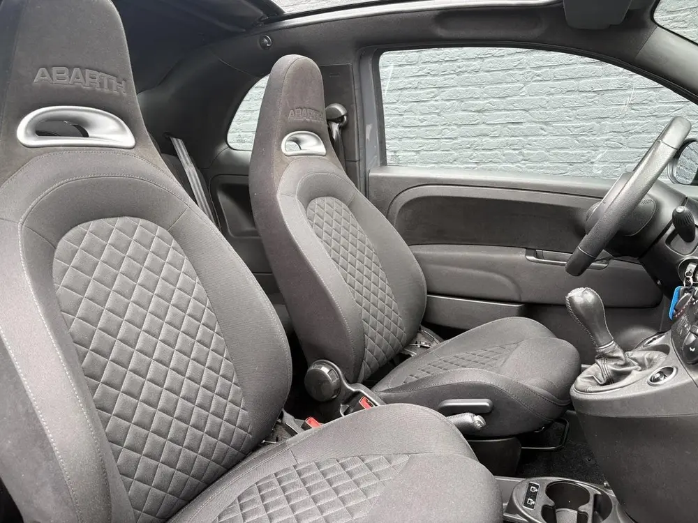 Abarth 595C 1.4 T-Jet 145pk | Summer Deals | Cabrio | Carpla uit 2021, foto 13