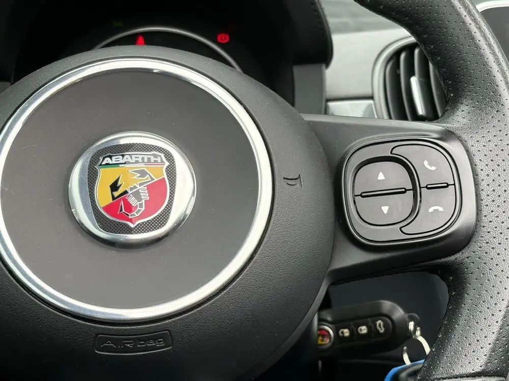 Abarth 595C 1.4 T-Jet 145pk | Summer Deals | Cabrio | Carpla uit 2021, foto 20
