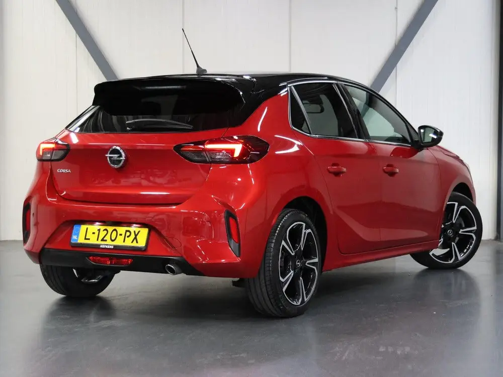 Opel Corsa 100PK Ultimate uit 2021, foto 3