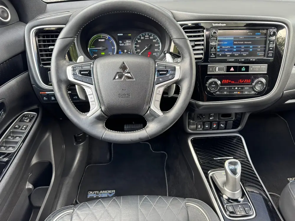 Mitsubishi Outlander 2.4 PHEV Instyle | Schuifdak | Dodehoek uit 2019, foto 14