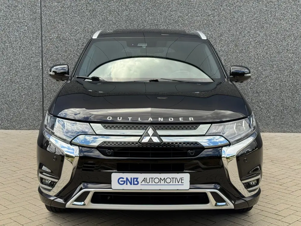 Mitsubishi Outlander 2.4 PHEV Instyle | Schuifdak | Dodehoek uit 2019, foto 3