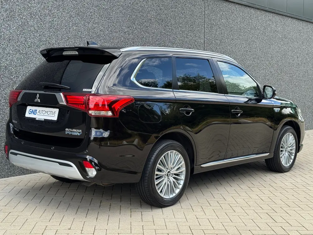 Mitsubishi Outlander 2.4 PHEV Instyle | Schuifdak | Dodehoek uit 2019, foto 7