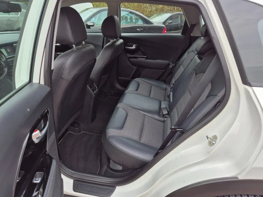Kia Niro 1.6 GDI H. COMFORTL. uit 2019, foto 14