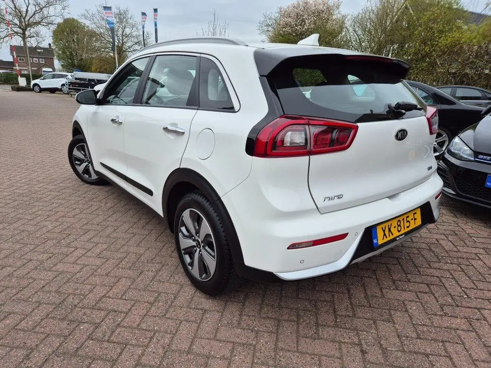 Kia Niro 1.6 GDI H. COMFORTL. uit 2019, foto 3