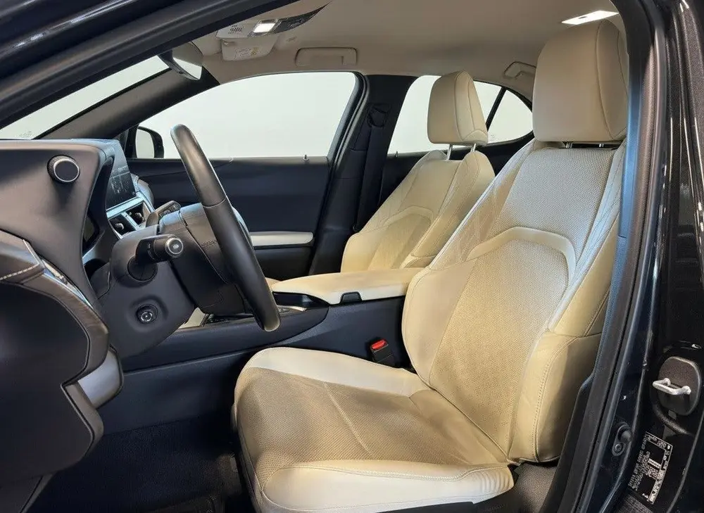 Lexus UX 250h AWD Executive Line + President Pack uit 2023, foto 5