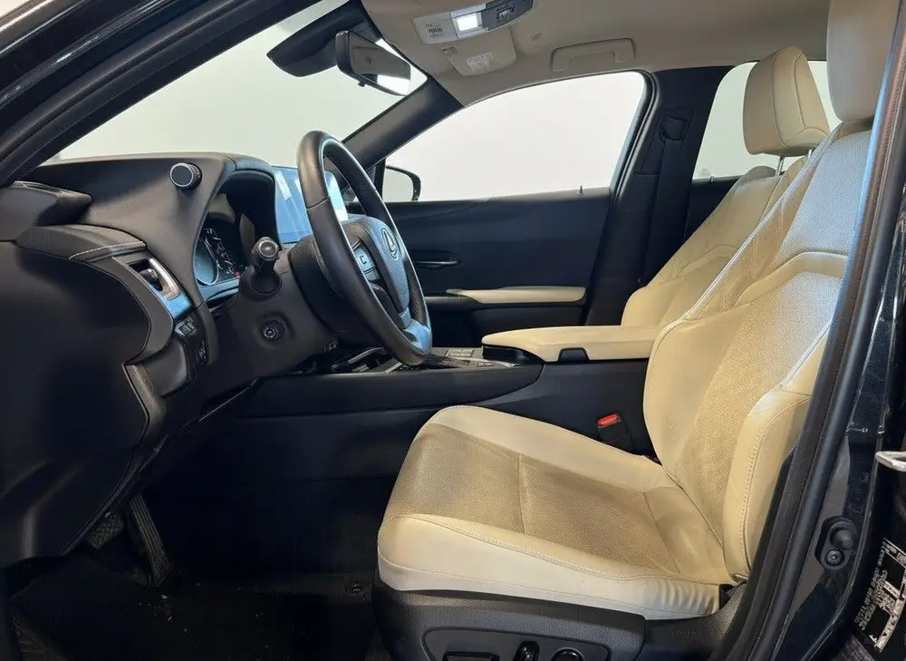 Lexus UX 250h AWD Executive Line + President Pack uit 2023, foto 6