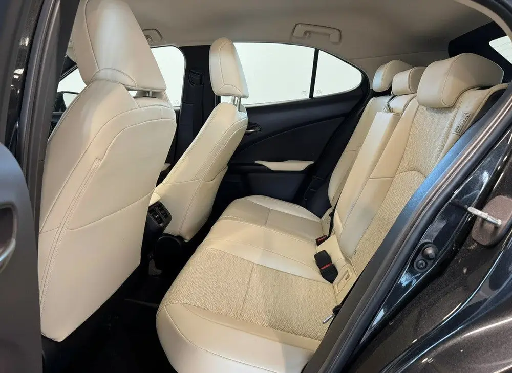Lexus UX 250h AWD Executive Line + President Pack uit 2023, foto 7