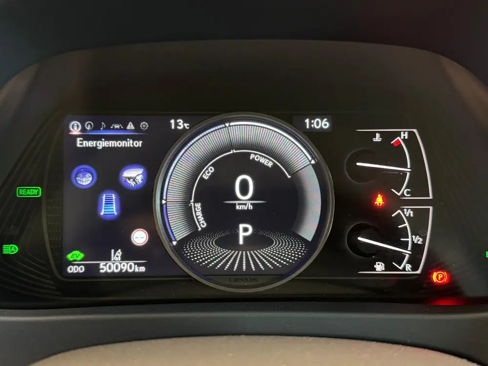 Lexus UX 250h AWD Executive Line + President Pack uit 2023, foto 9