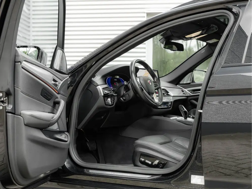 BMW B5 Touring Pano - Bowers & Wilkins - Sperre - Massa uit 2022, foto 18