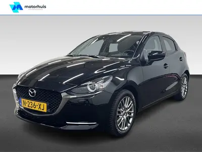 Mazda 2 1.5 SKYACTIV-G 90PK LUXURY NAVI CAMERA HUD uit 2022
