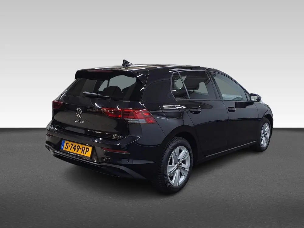 Volkswagen Golf 1.5 eTSI Life Business uit 2023, foto 8