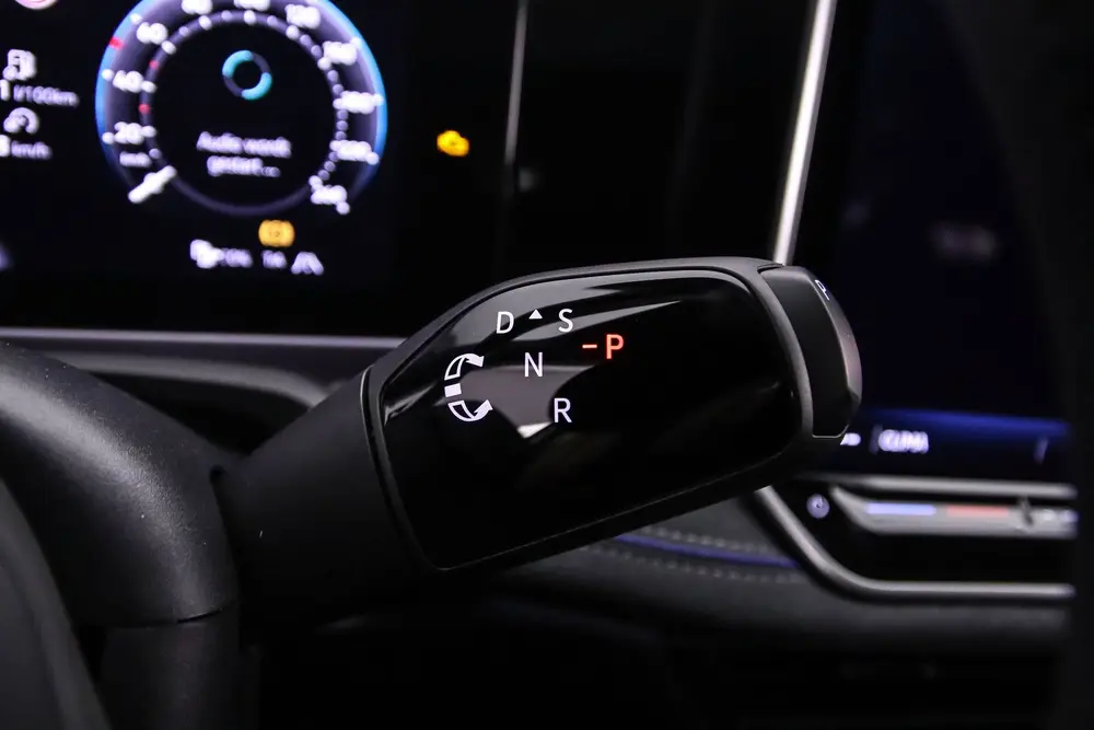 Volkswagen Passat Variant uit 2026, foto 13