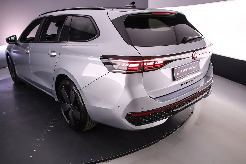 Volkswagen Passat Variant uit 2026, foto 19