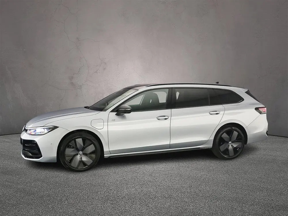 Volkswagen Passat Variant uit 2026, foto 2