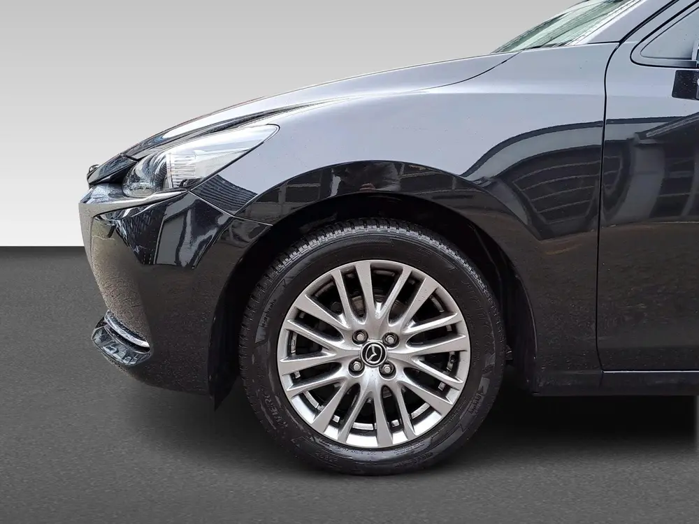 Mazda 2 1.5 SKYACTIV-G 90PK LUXURY NAVI CAMERA HUD uit 2022, foto 12