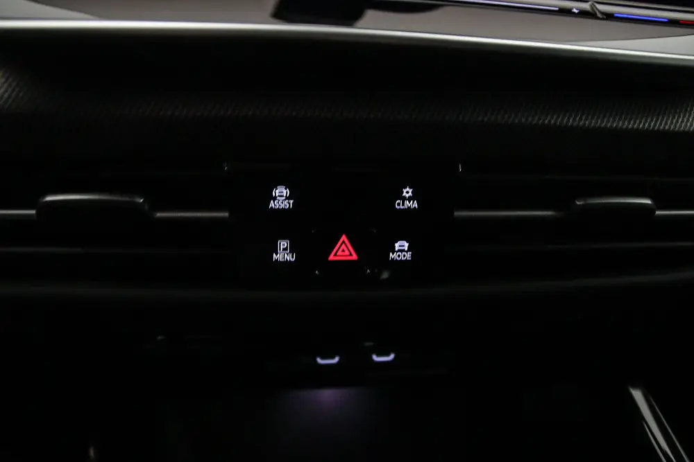 Volkswagen Golf Variant uit 2026, foto 18