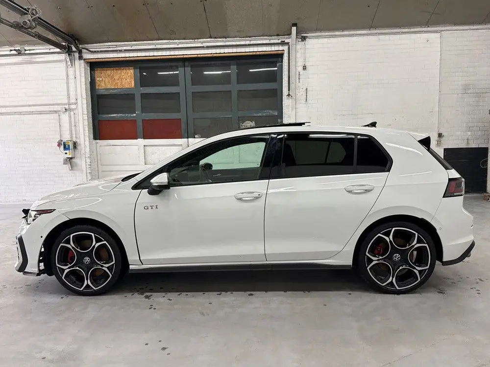 Volkswagen Golf 2.0 TSI GTI | 8.5 | IQ Light | Panoramadak | uit 2024, foto 2