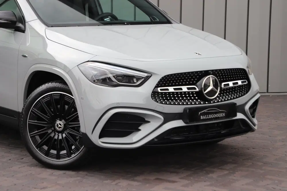 Mercedes-Benz GLA GLA 250e AMG uit 2024, foto 10