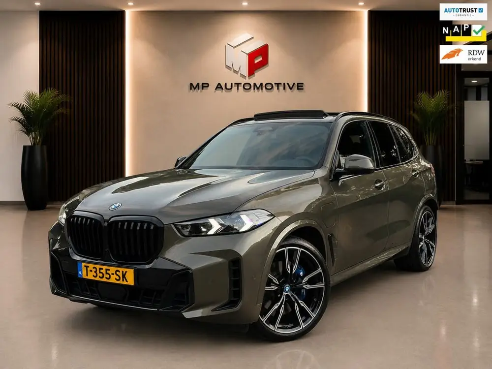 BMW X5 XDrive50e M-Sport Pro|Bowers&Wilkens|SKY|BTW|Luchtver uit 2023