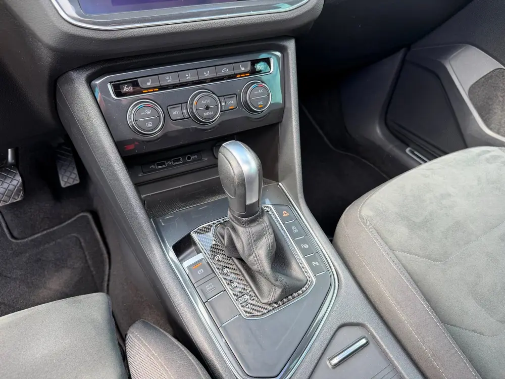 Volkswagen Tiguan 1.5 TSI R Line I ACC I PANO I Trekhaak I A uit 2020, foto 14