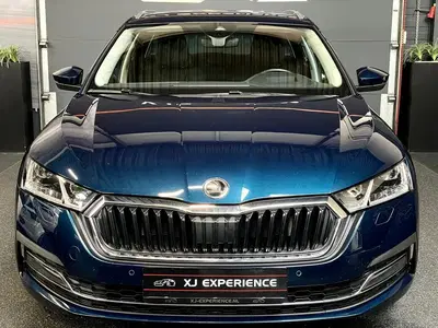 Skoda Octavia 1.4 TSI Style iV Hybride 204 PK APPLE CA uit 2021
