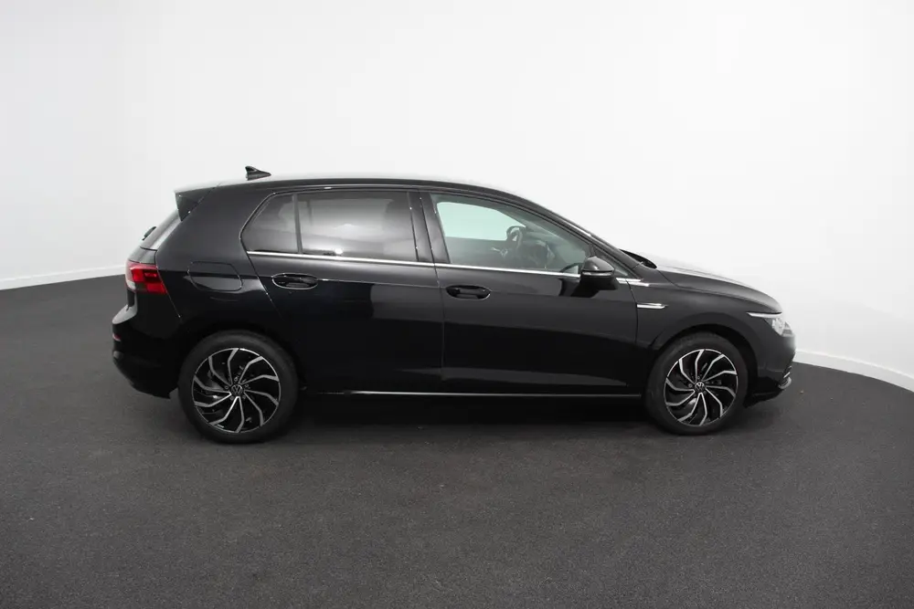 Volkswagen Golf 1.5 eTSI 150pk Automaat Style Sfeer verlicht uit 2022, foto 7