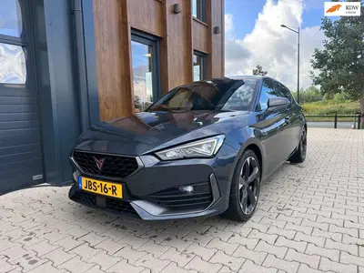 Cupra Leon 1.4 e-Hybrid VZ Business uit 2023