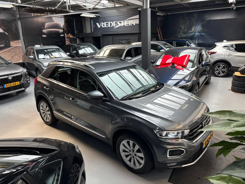 Volkswagen T-ROC 1.5 TSI Sport / Camera / Trekhaak uit 2020, foto 8