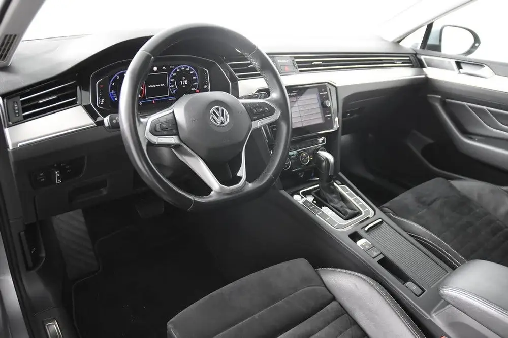 Volkswagen Passat Variant 1.5 TSI Elegance *1ste Eigenaar*Le uit 2020, foto 2